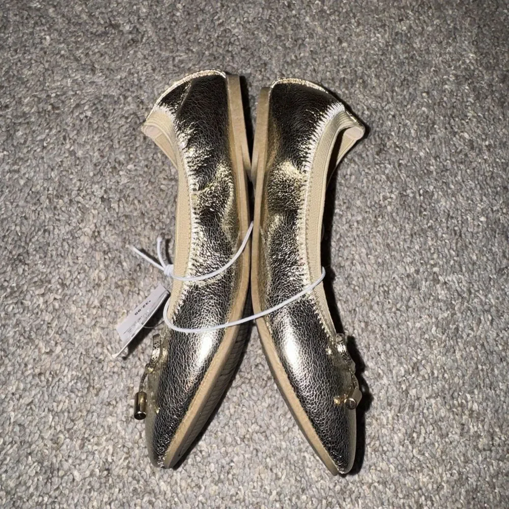 Girl's Shiney Gold Ballet Shoes Flats Bow The Children's Place Dress Sz 11 NWT